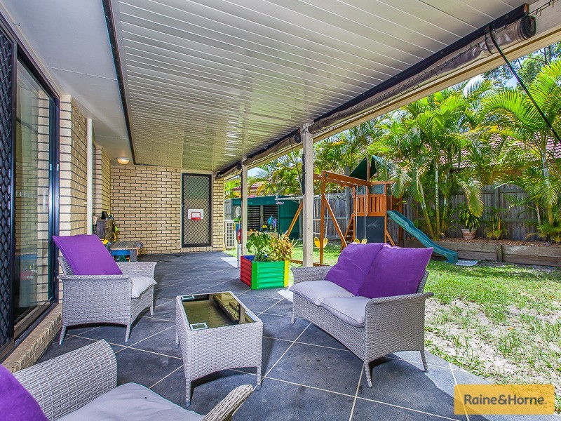 12 Blaxland Place, Narangba QLD 4504