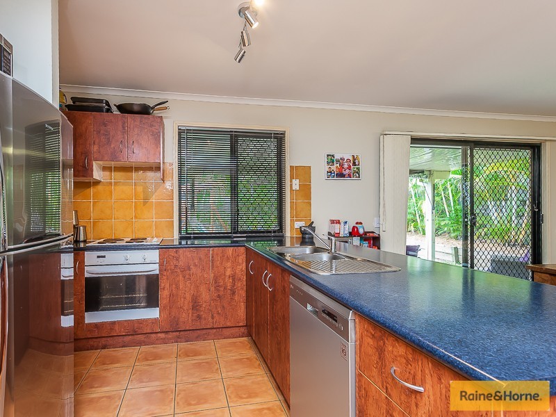 12 Blaxland Place, Narangba QLD 4504