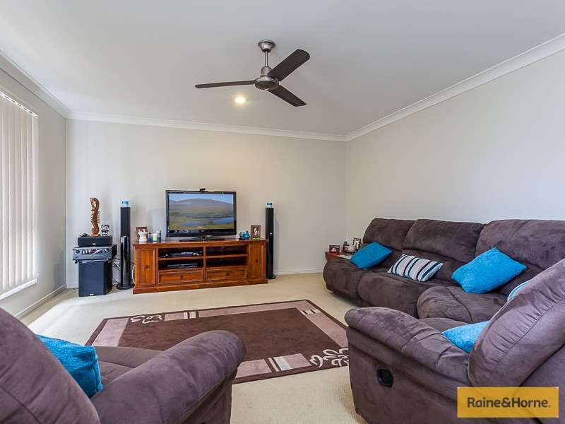5 Radiata Court, Morayfield QLD 4506
