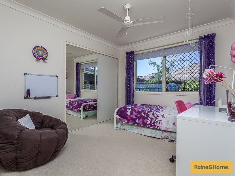 3 Lookout Place, Narangba QLD 4504