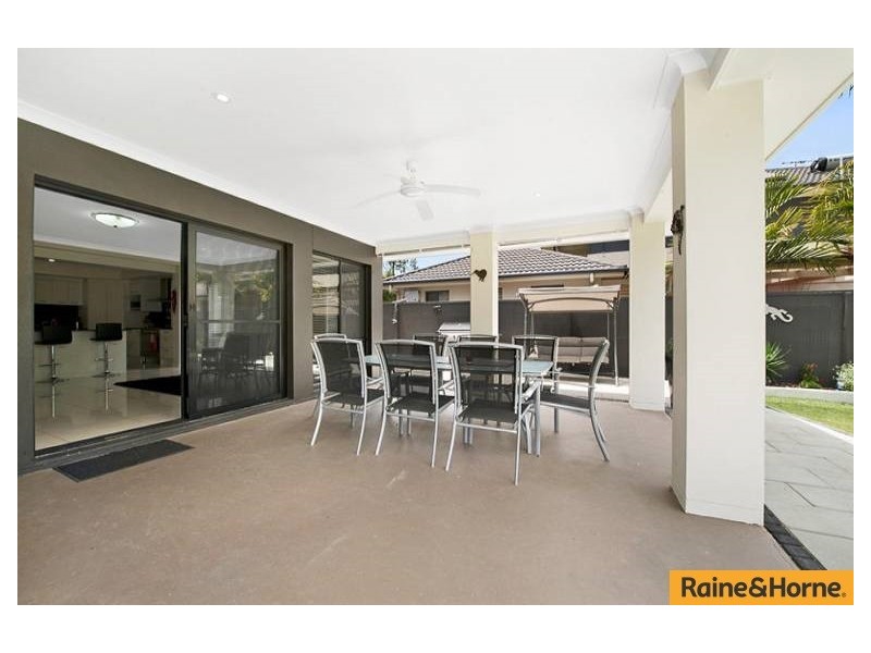 18 Hideaway Close, Narangba QLD 4504