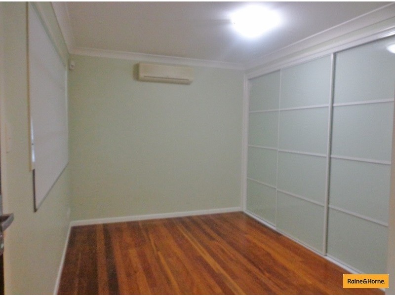 433 Burpengary Road, Narangba QLD 4504