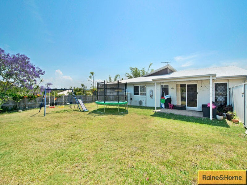 Unit 2/28 Barrine Place, Narangba QLD 4504