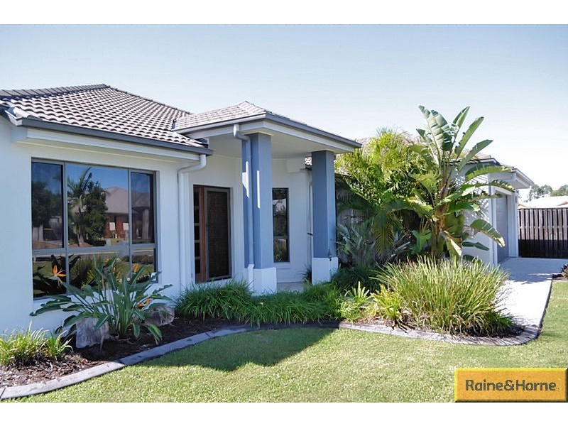 37 Yellow Robin Court, Narangba QLD 4504