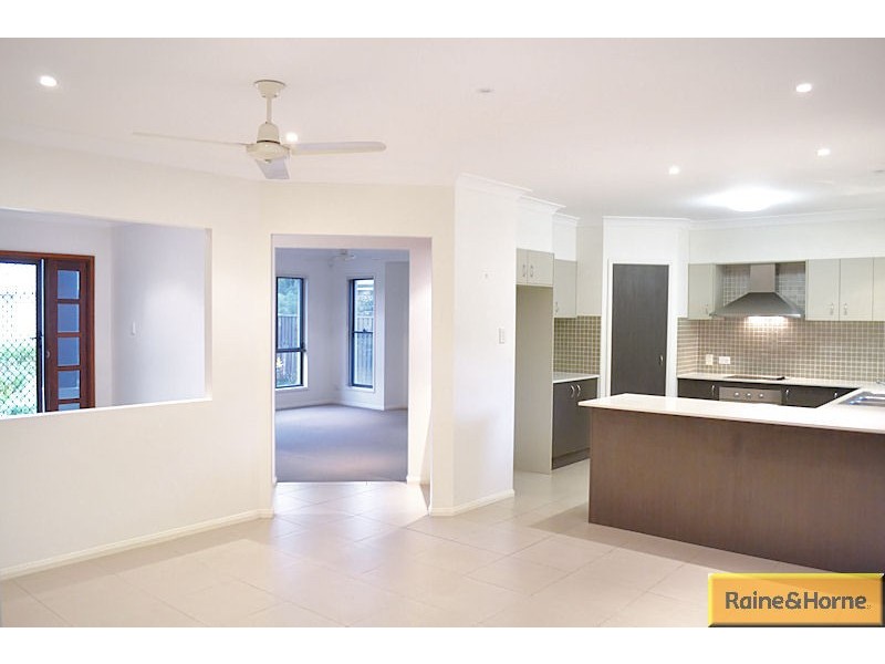 37 Yellow Robin Court, Narangba QLD 4504