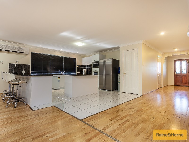 41 Glasstail Crescent, Narangba QLD 4504