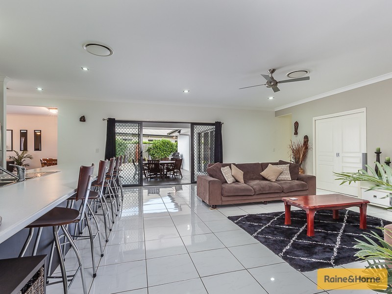 6 Dianella Close, Narangba QLD 4504