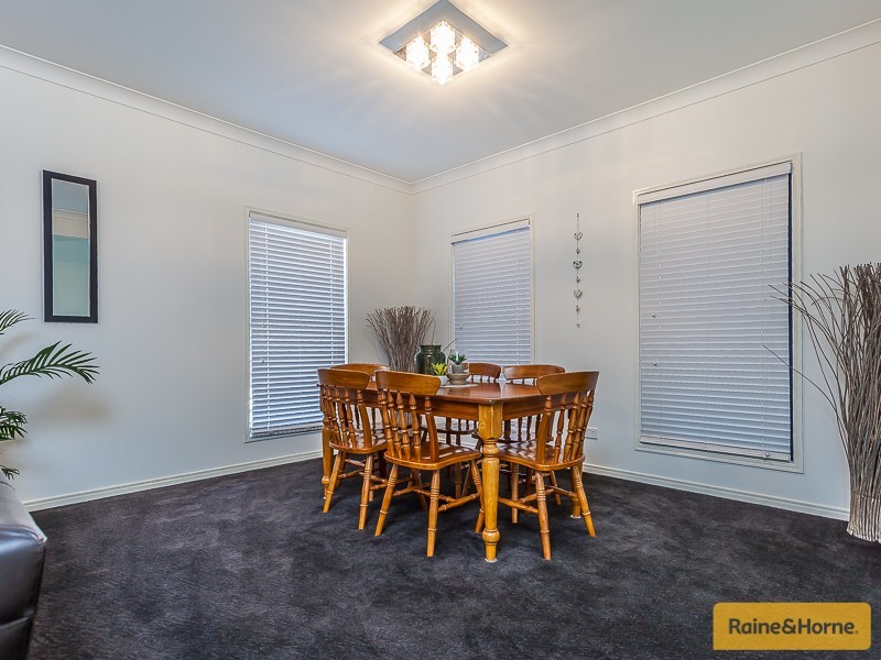 6 Dianella Close, Narangba QLD 4504