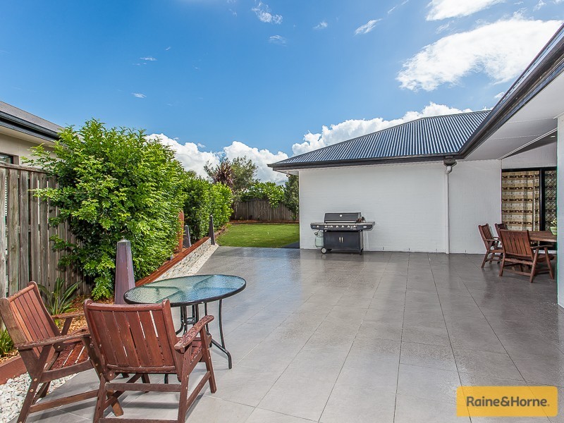 6 Dianella Close, Narangba QLD 4504