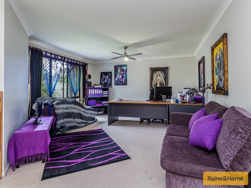 22 Mavis Road, Morayfield QLD 4506
