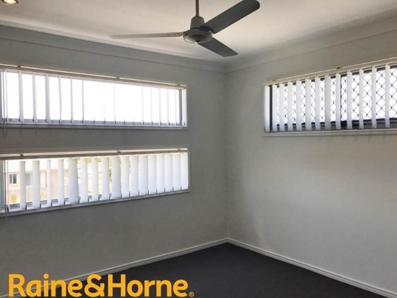 2/1 Gizelle Street, Caboolture QLD 4510