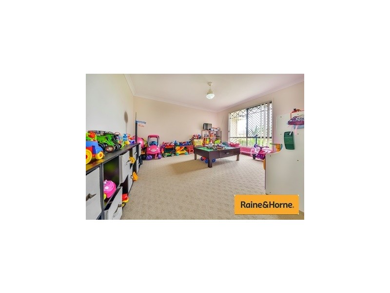 40 Briggs Drive, Caboolture QLD 4510