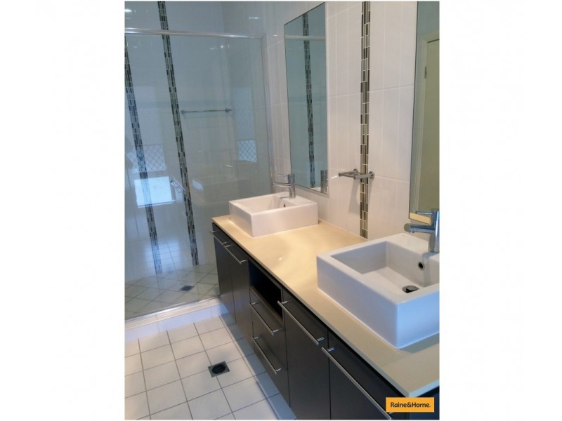 33 Schipper Court, Caboolture QLD 4510