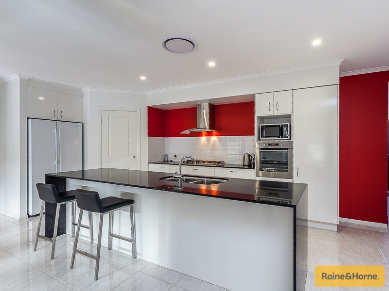 22 Essencia Avenue, Dakabin QLD 4503