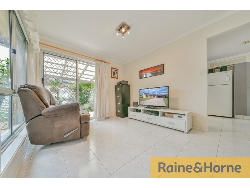8 Octavius Drive, Kallangur QLD 4503