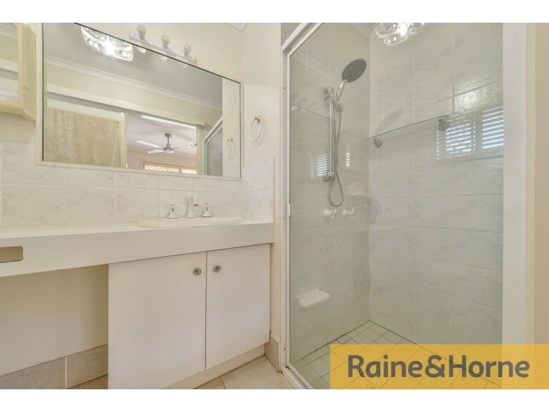 8 Octavius Drive, Kallangur QLD 4503