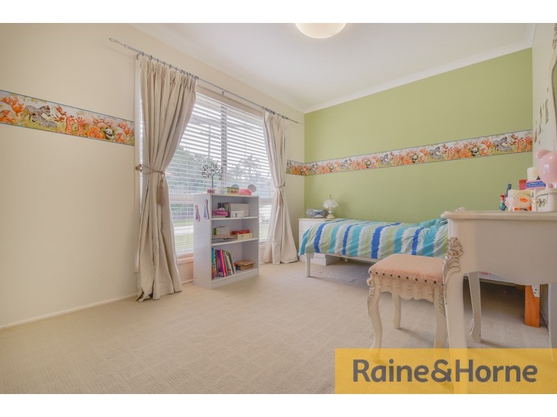8 Octavius Drive, Kallangur QLD 4503