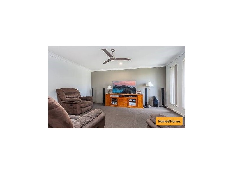 4 Gizelle Street, Caboolture QLD 4510