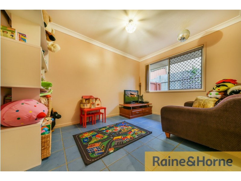 42 Crestleigh Court, Morayfield QLD 4506