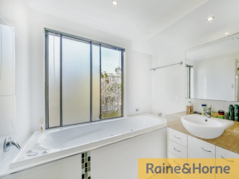 21 Lyndal Court, Morayfield QLD 4506