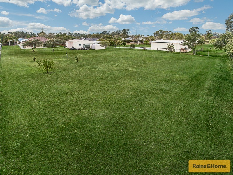 38-40 Peters Drive, Caboolture QLD 4510