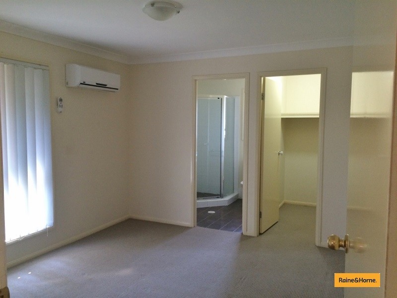 6 Bauhinia Court, Morayfield QLD 4506