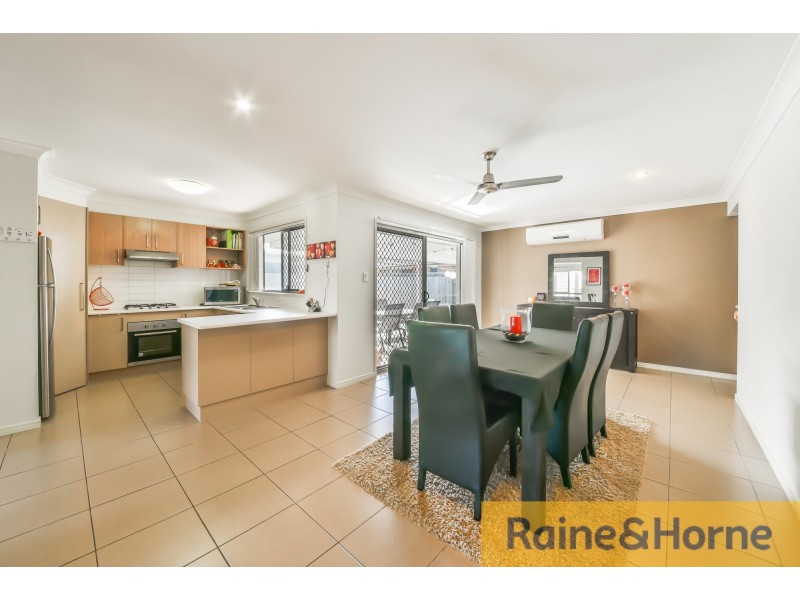35 Nicole St, Morayfield QLD 4506