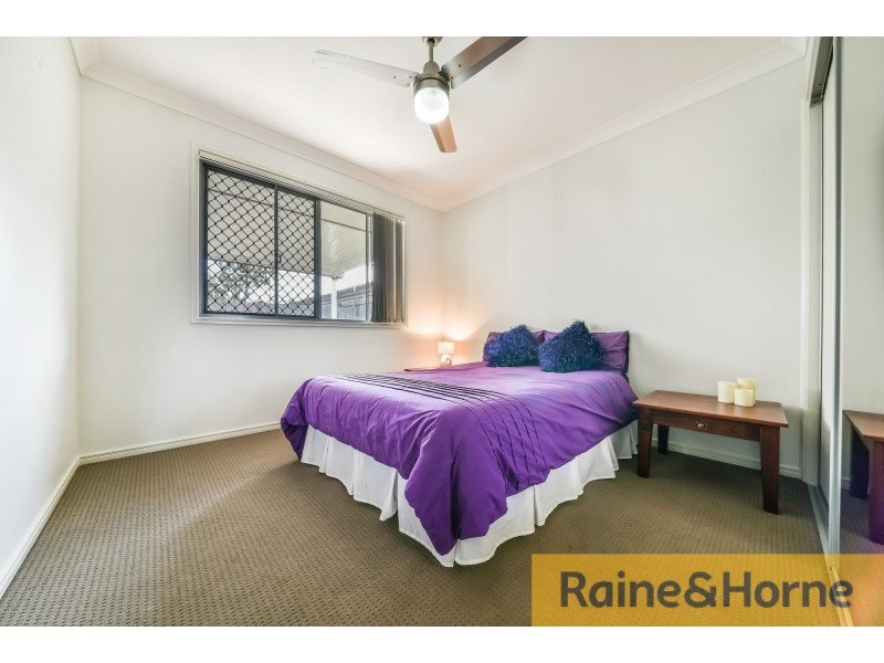 35 Nicole St, Morayfield QLD 4506