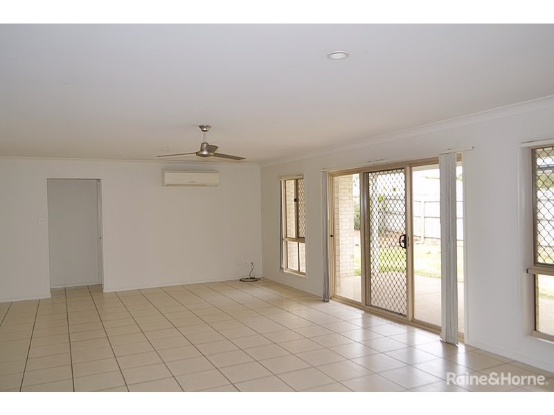 66 Lennon Blvd, Narangba QLD 4504