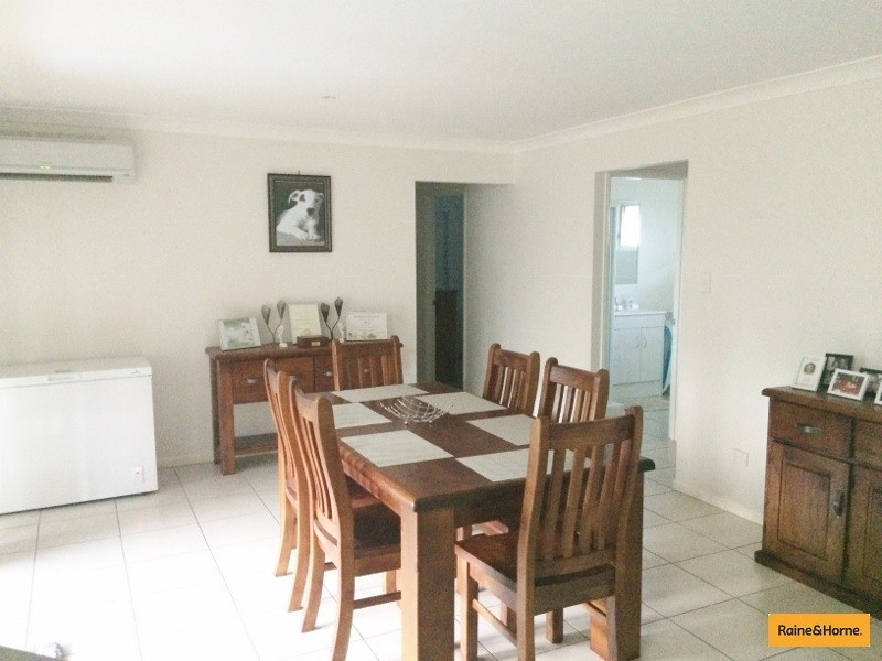 25 Riverbend Crescent, Morayfield QLD 4506