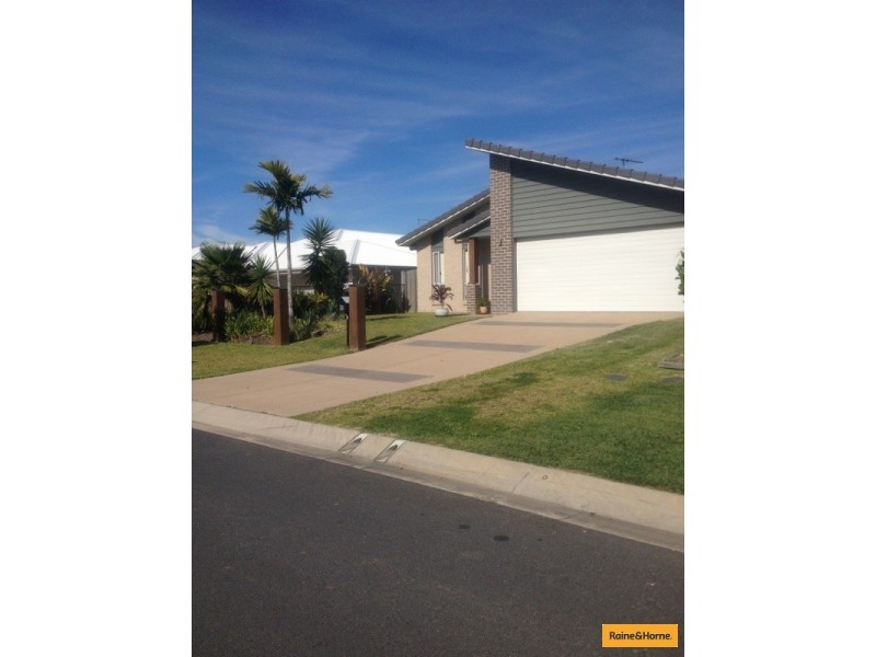 8 Holly Crescnet, Griffin QLD 4503