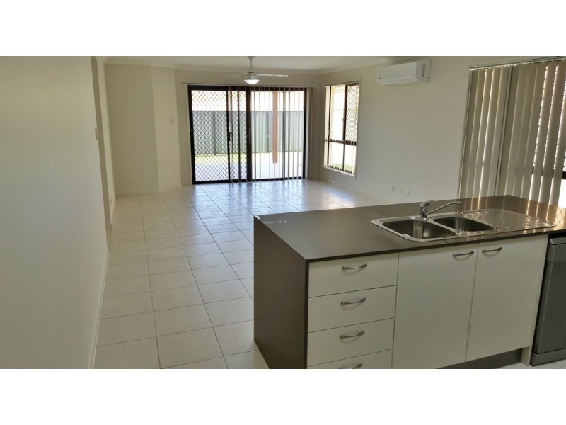 25 Stately Crescent, Narangba QLD 4504