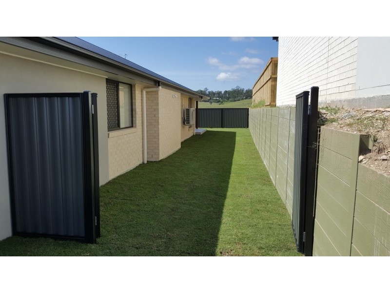 25 Stately Crescent, Narangba QLD 4504