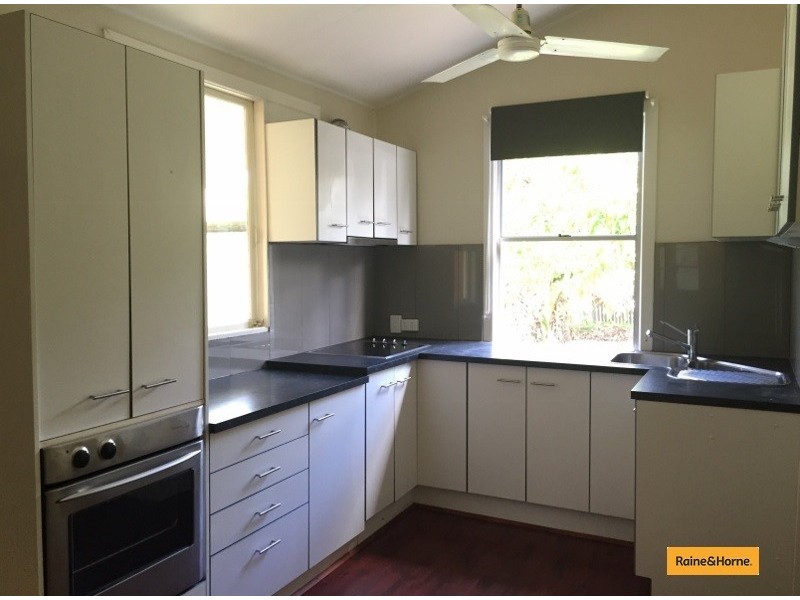 72 Priests Road, Deception Bay QLD 4508