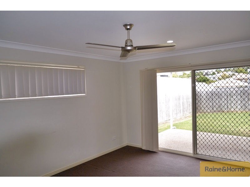 72 Lennon Blvd, Narangba QLD 4504