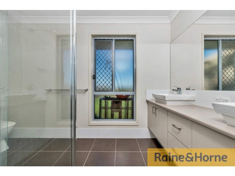 11 Kemp Street, Caboolture QLD 4510