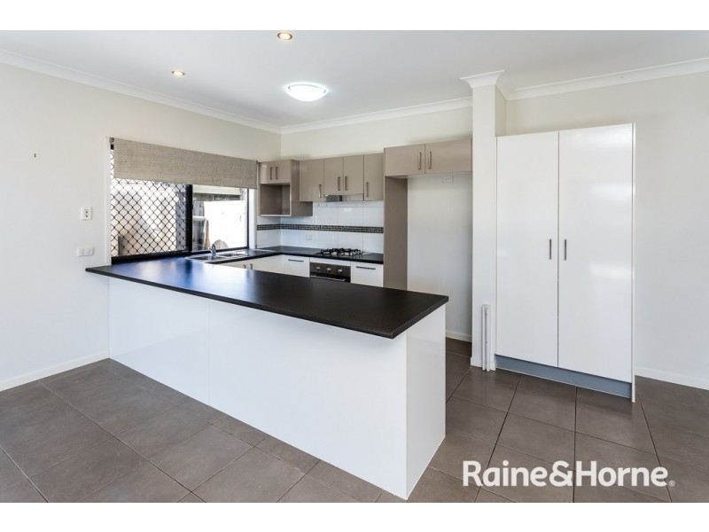 1/143 Station Road, Burpengary QLD 4505