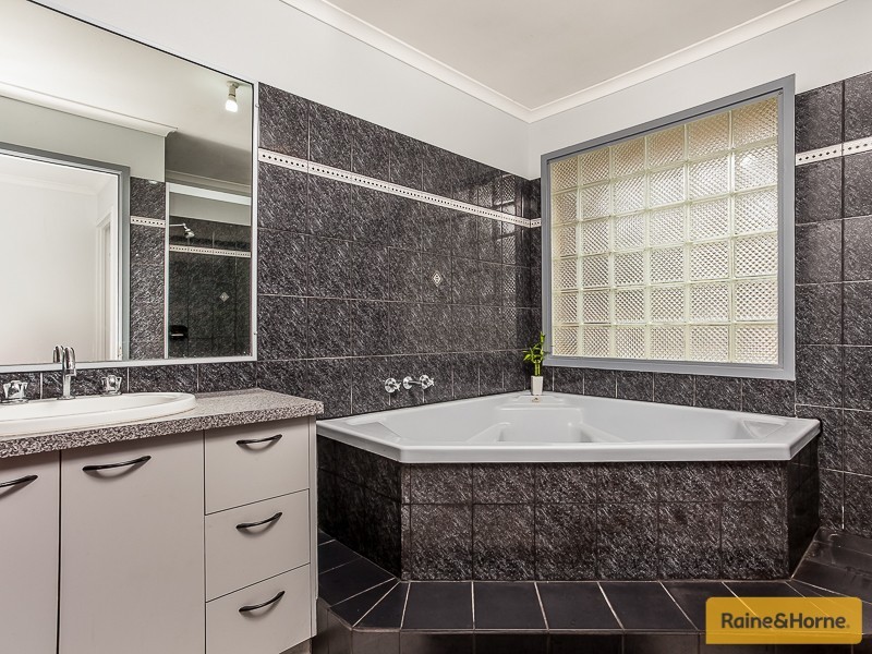 11 Dufay Court, Burpengary QLD 4505