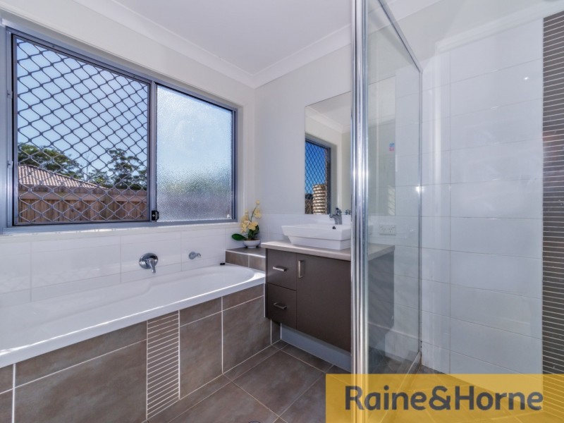 17 Lotus Avenue, Bellmere QLD 4510