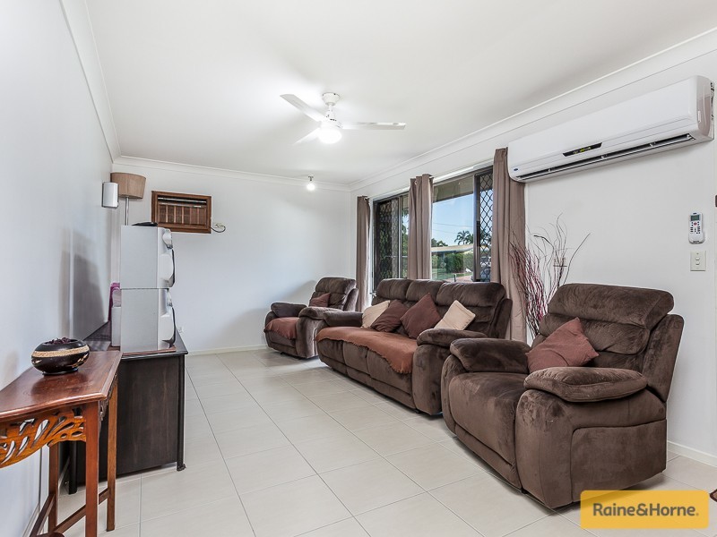 8 Dundee Drive, Morayfield QLD 4506