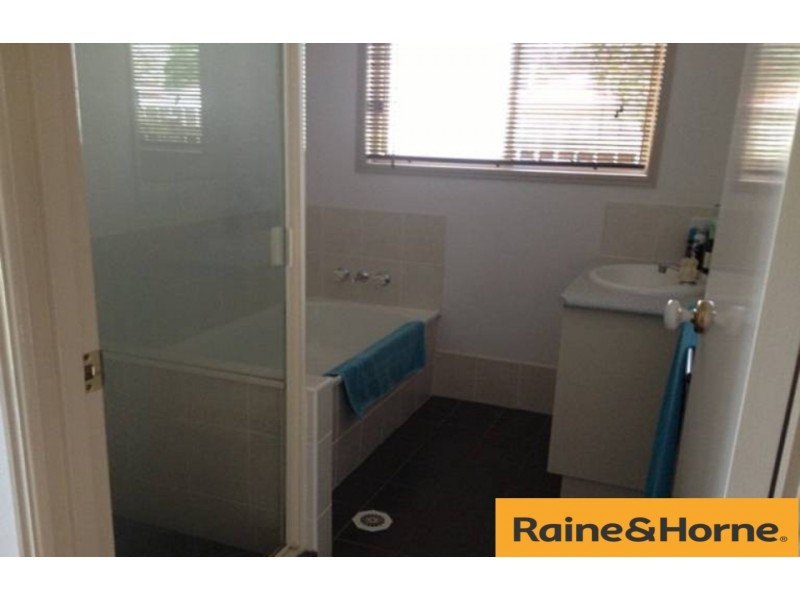 38 Glenn Street, Morayfield QLD 4506