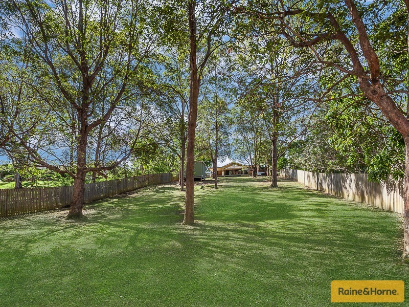 15 Duncombe Road, Narangba QLD 4504