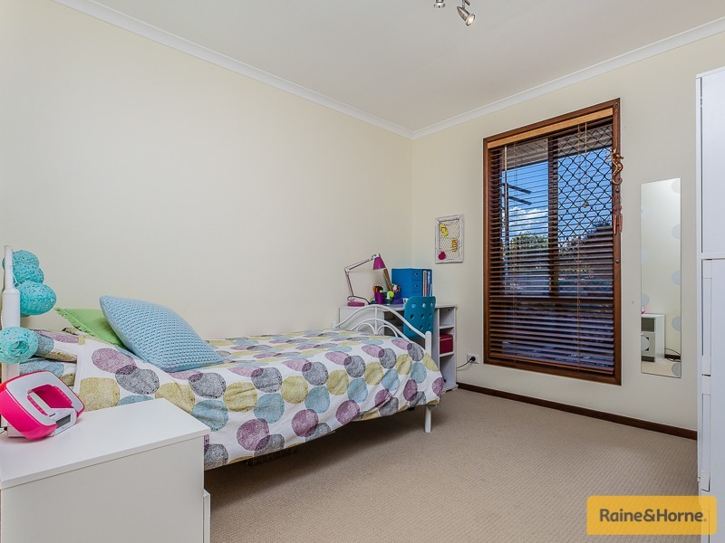 15 Duncombe Road, Narangba QLD 4504