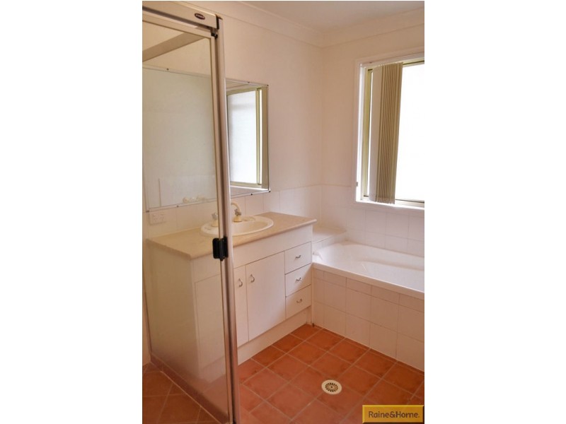 9 Stonehaven Place, Narangba QLD 4504