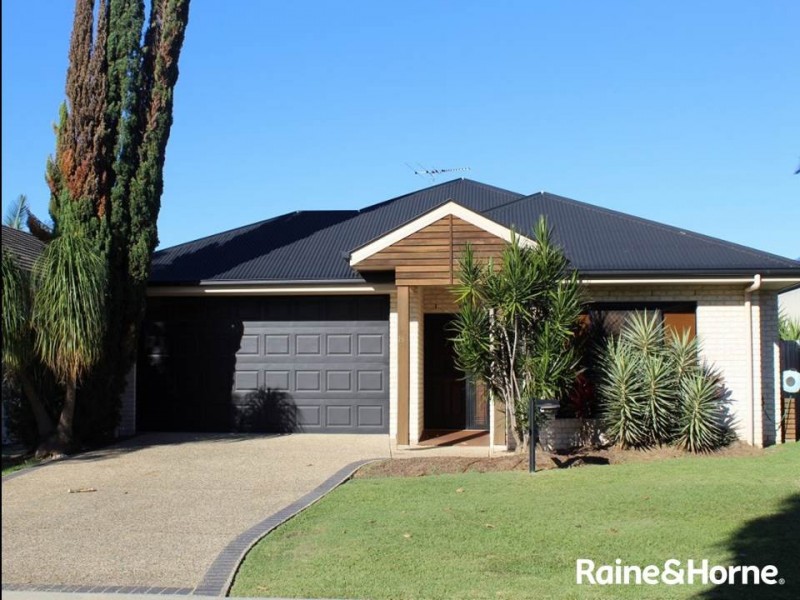 18 Gardenia Parade, North Lakes QLD 4509