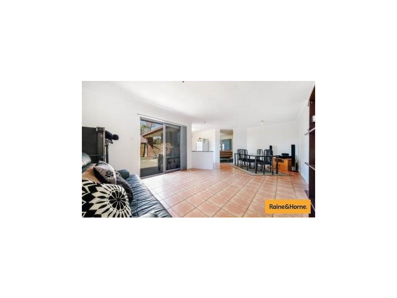 16 Benjamin Court, Morayfield QLD 4506