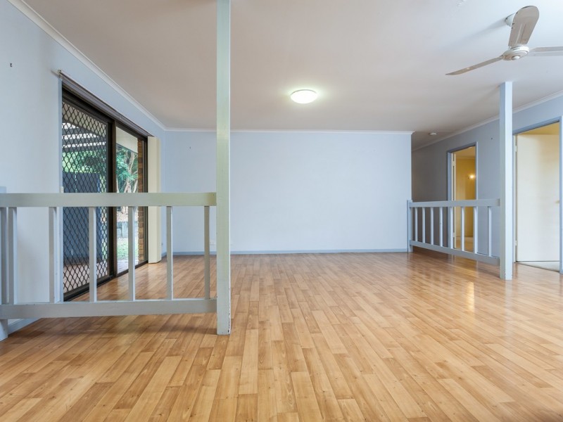 7 Minerva Court, Eatons Hill QLD 4037
