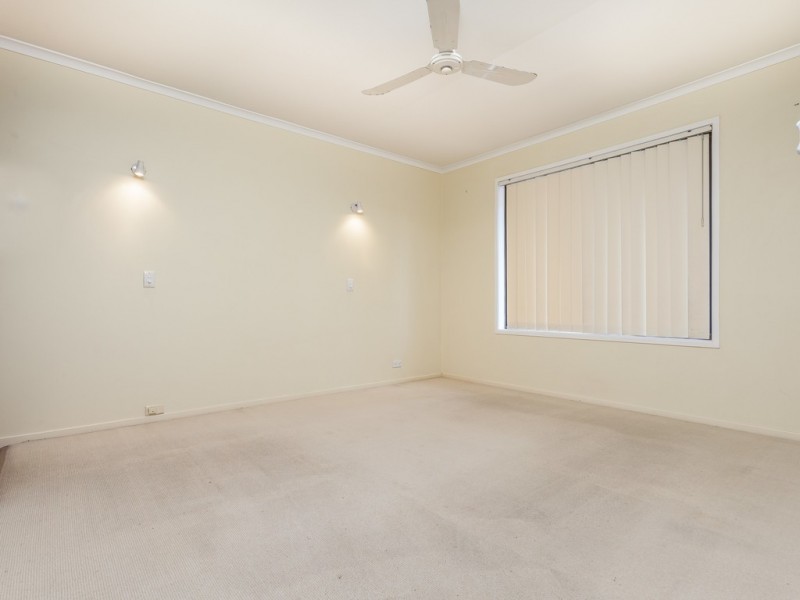 7 Minerva Court, Eatons Hill QLD 4037