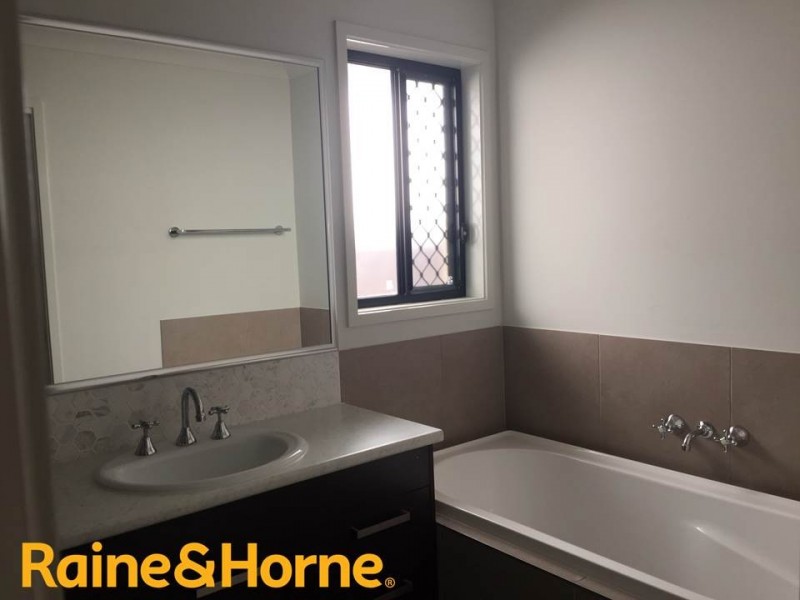 38 Catchment Court, Narangba QLD 4504