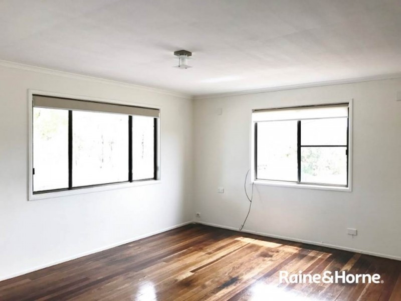 1 Kenneth Street, Morayfield QLD 4506